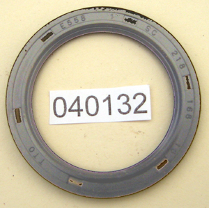 Oil seal : Sleeve gear : All AMC type gearboxes - Lightweights post 106838 engine