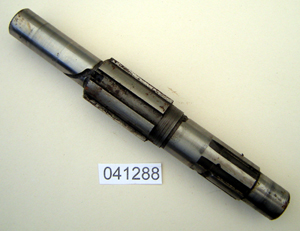 Gearbox layshaft - Early type gearbox