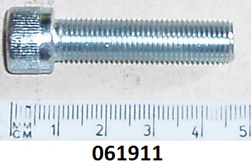 Socket screw : Bottom yoke : Plated - 1970 onwards
