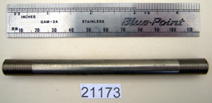 Stud : Frame front bottom fixing - Position G8 : Stainless