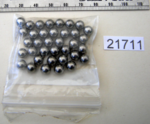Steering head ball bearing : 1/4in diameter - Price per ball : Usually 36 required