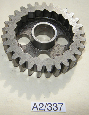 Gear pinion : 1st gear layshaft : 29 teeth - N8045 : Upright & Laydown gearboxes