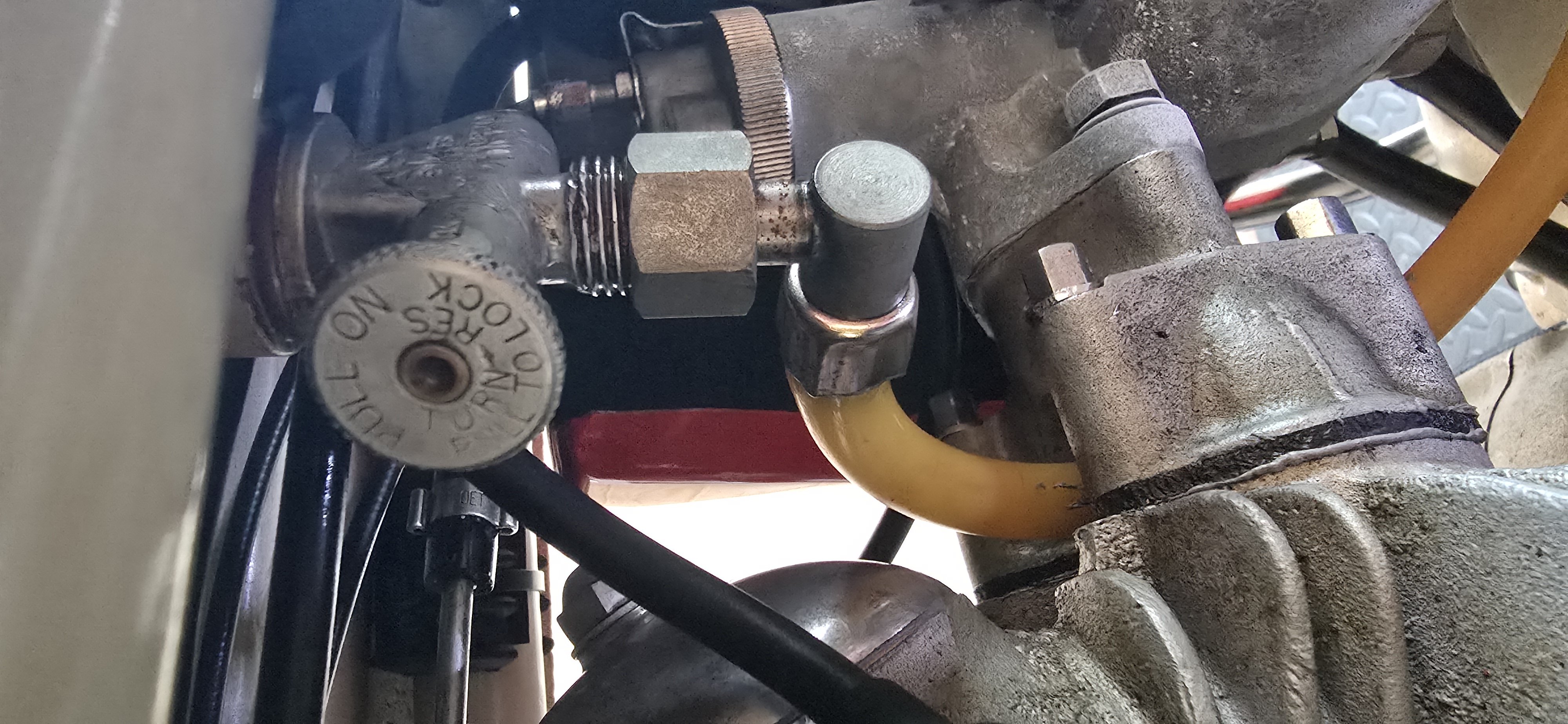 Fuel tap ewart