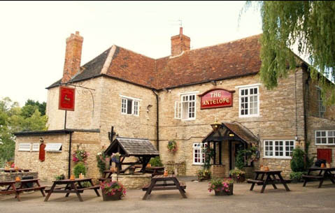 The Antelope Inn at Lighthorne Village