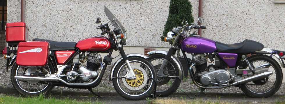 850 FireFlake Blue - Britbike forum